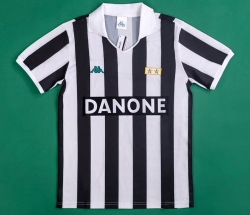 1992 94 J u v home soccer jersey